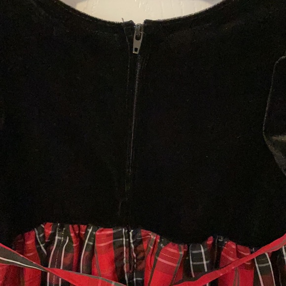 Little Girl Christmas Dress - Picture 5 of 6